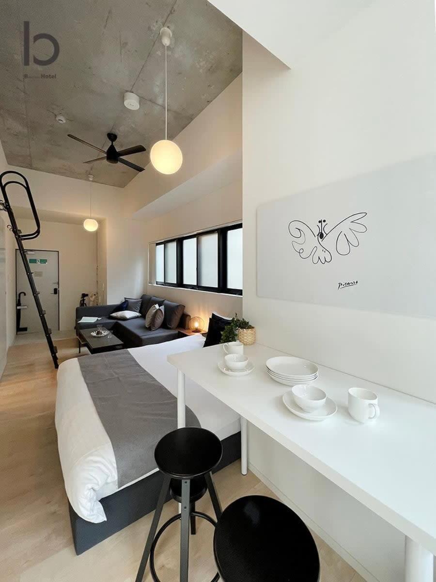 Bhotel Nekoyard - Stylish Loft Studio Steps From Peace Park Хіросіма Екстер'єр фото